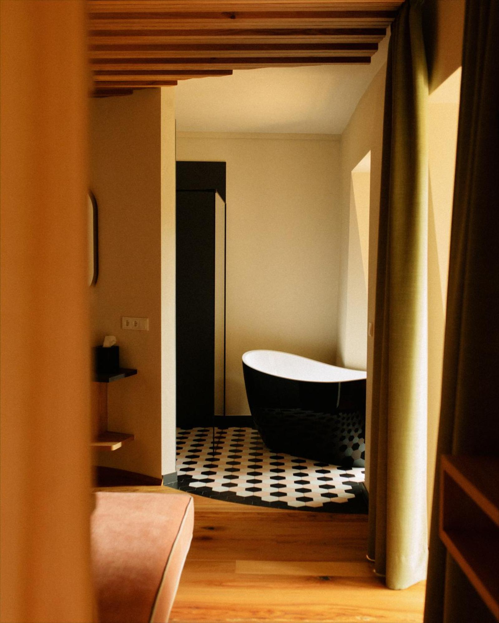 טרמנו Langenmantel Historic Suites מראה חיצוני תמונה