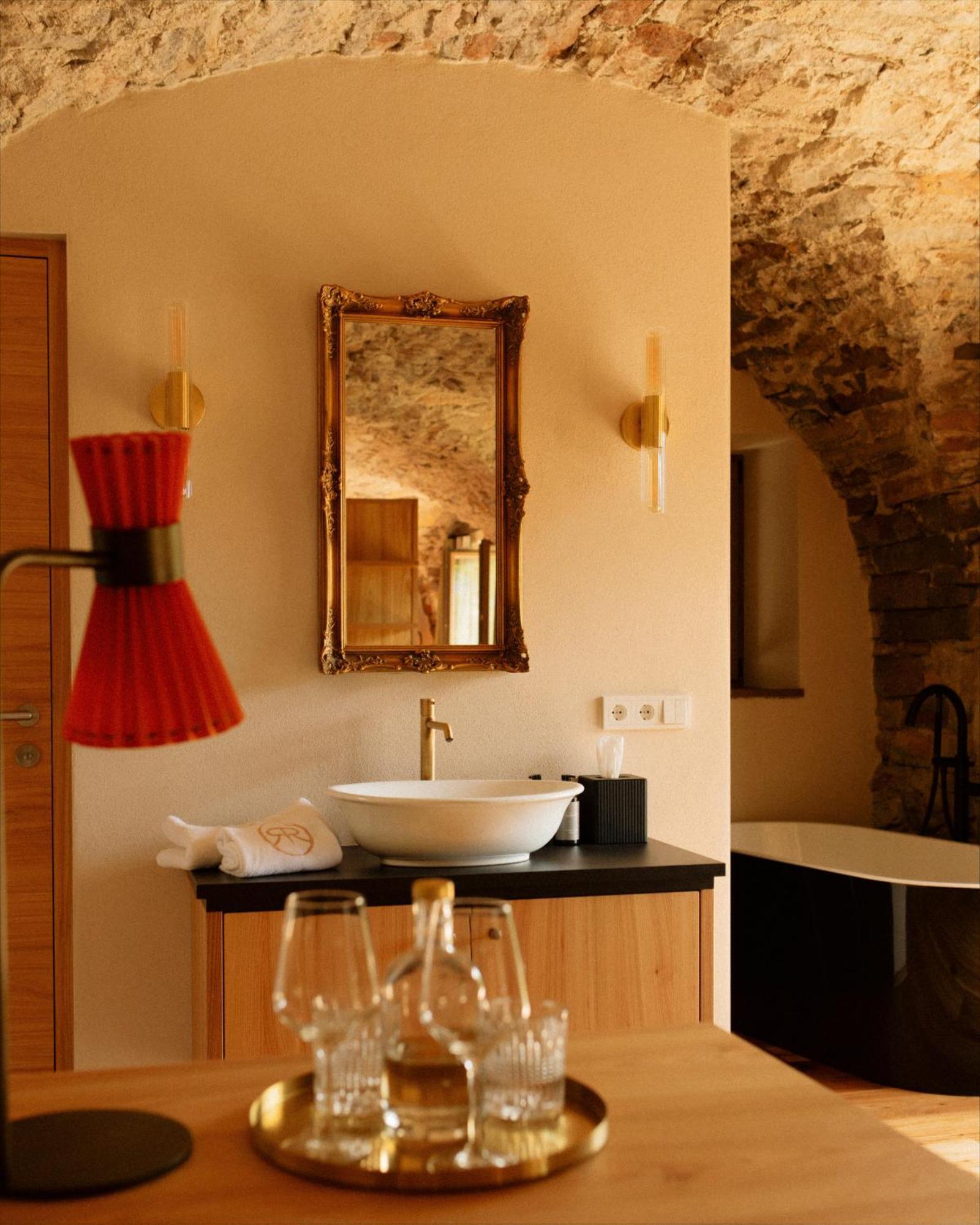 טרמנו Langenmantel Historic Suites מראה חיצוני תמונה